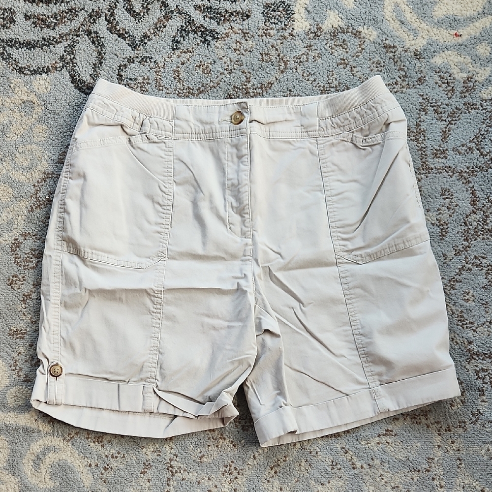 Karen Scott Cargo Shorts Tan 14